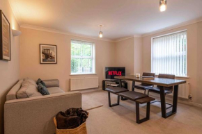 Spacious Apartment Near Birmingham Centre and NeC